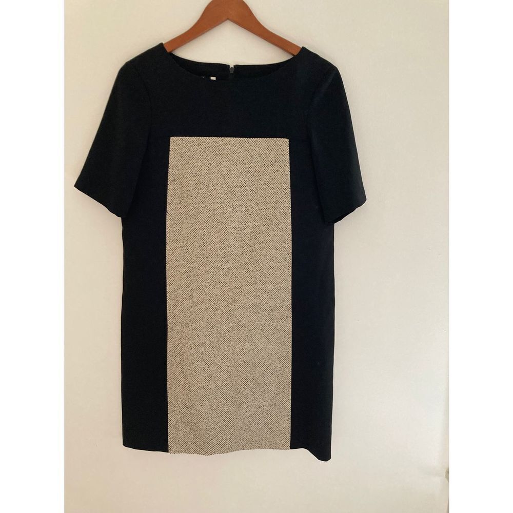 4C black and cream panel dress‎